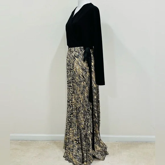 LulaRoe DeAnne Wrap Gold & Black Maxi Pleated Dress Size XL - Picture 4 of 10